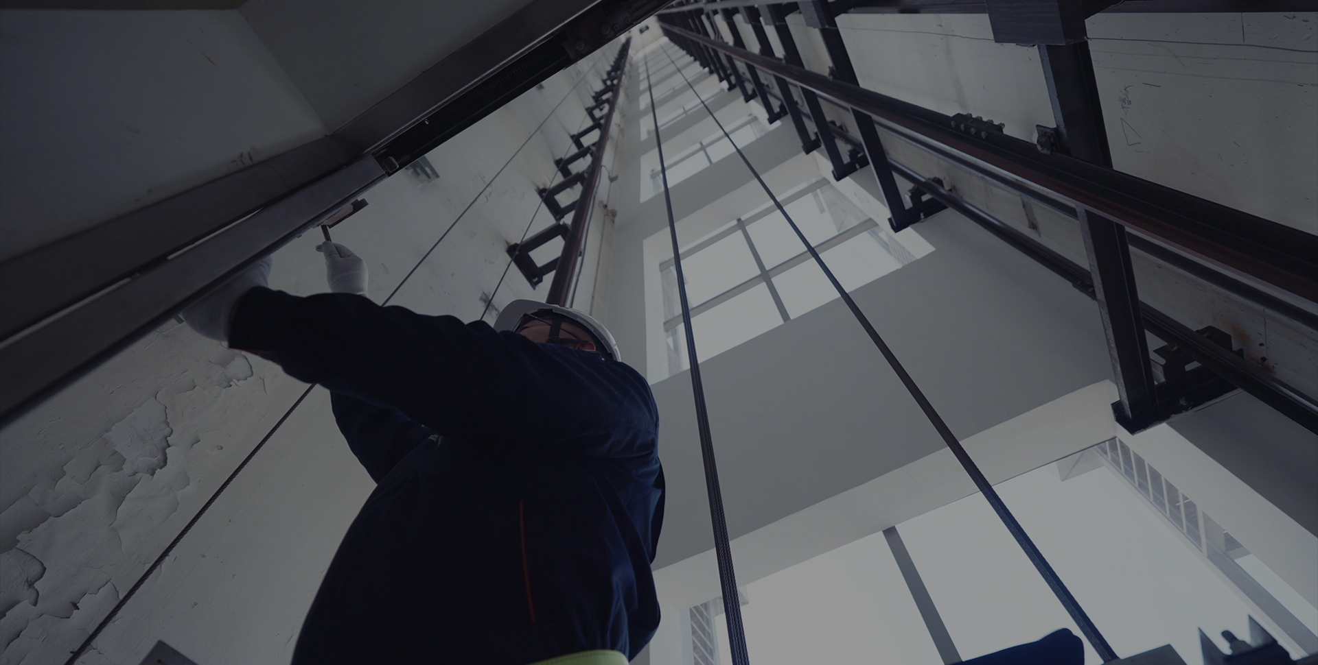 誠(chéng)信經(jīng)營(yíng)，安全是我們最重要的承諾